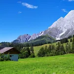 Gaestehaus Gschwandtner